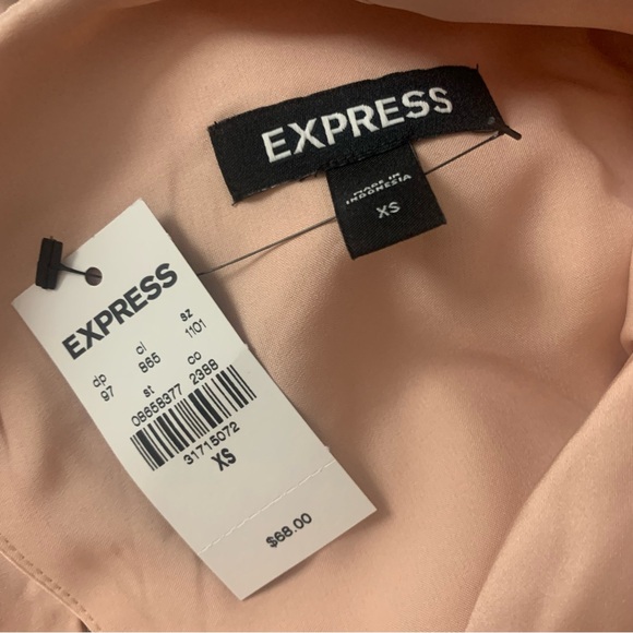 NWT Express Satin Ruched Twist Front Open Back/Bow Side Zip Blouse Top Peach XS - Picture 9 of 9